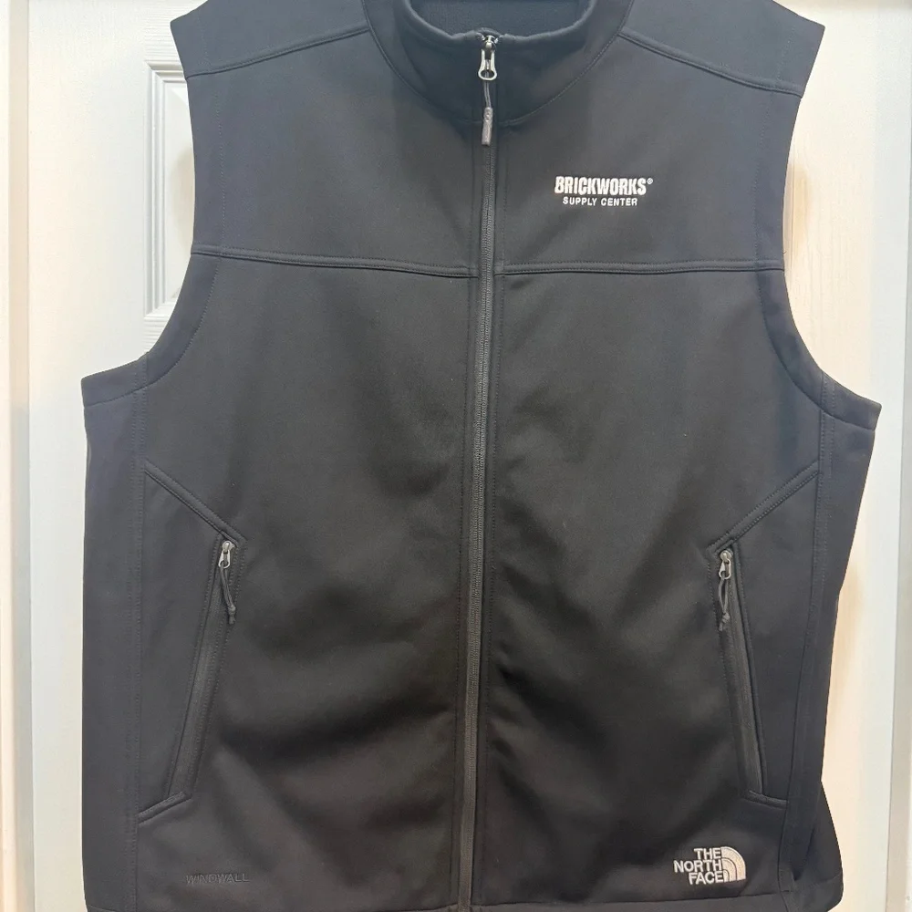 The North Face WindWall Softshell Vest Men’s XL‎ – Black